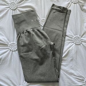 NVGTN Curve Seamless Leggings Khaki Green Leggings